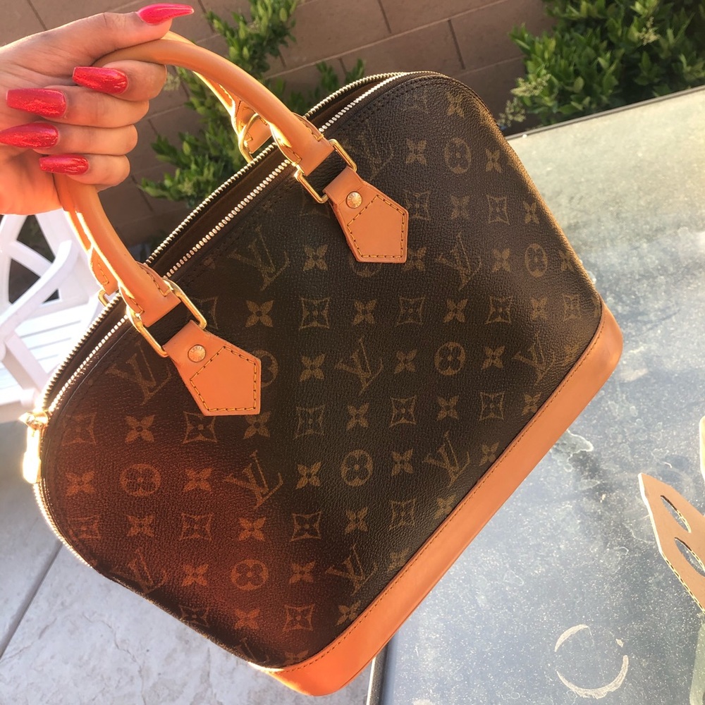 Sold !!  Louis Vuitton Alma - Picture 2 of 16